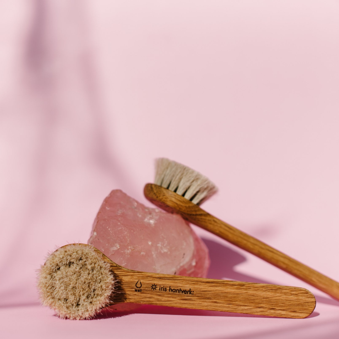 Exfoliating + Deep Cleanse Facial Wet Brush