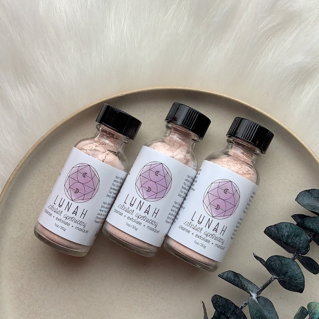 Renew Exfoliation: Sandalwood Brightening Powder