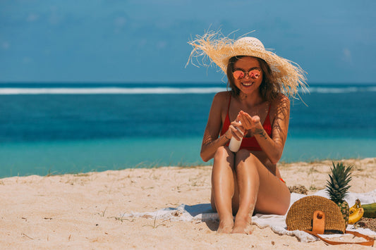 Why Summer Skin Needs Different Care — And How to Keep Your Glow Naturally🌻
