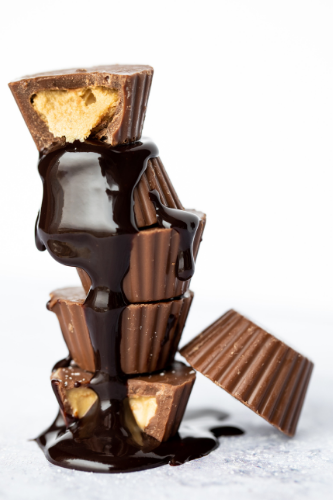ORGANIC PEANUT BUTTER CHOCOLATE CUPS- 3 INGREDIENTS!