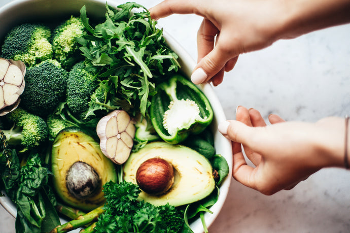 WHY ADDING GREENS TO YOUR DIET IS IMPORTANT FOR HEALTHY SKIN