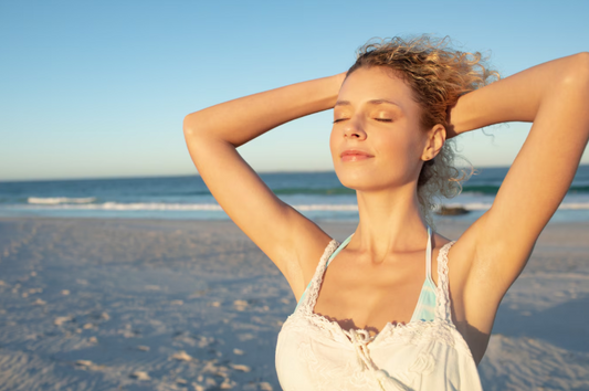 5 Ways to Soothe Sun-Stressed Skin Naturally