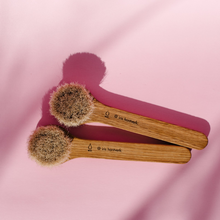 Load image into Gallery viewer, Exfoliating + Deep Cleanse Facial Wet Brush
